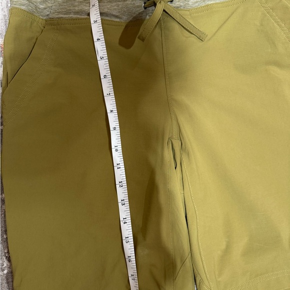 NWOT Duluth Hiking shorts size 6 - Picture 5 of 6
